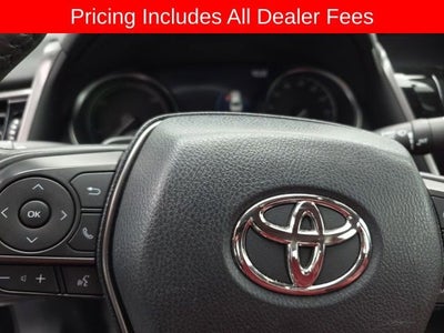 2022 Toyota Camry Hybrid XSE