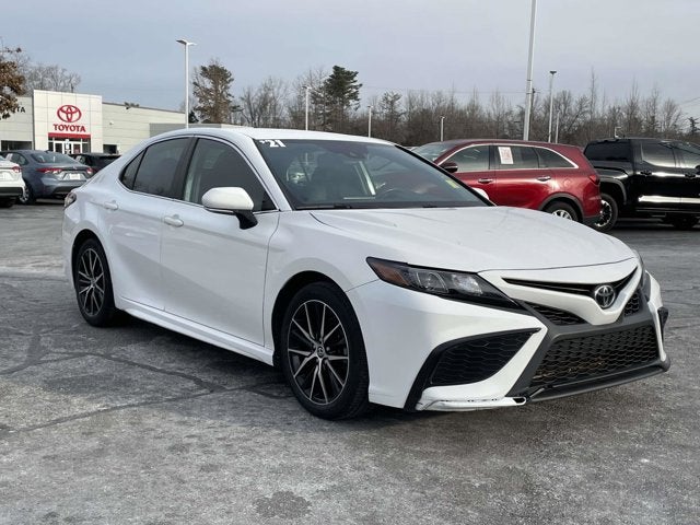 2021 Toyota Camry SE