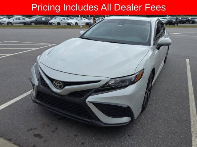 2024 Toyota Camry SE
