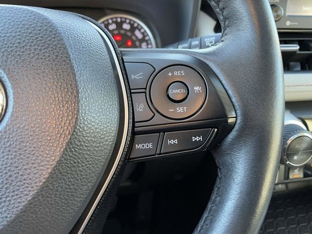 2021 Toyota RAV4 Hybrid XLE Premium