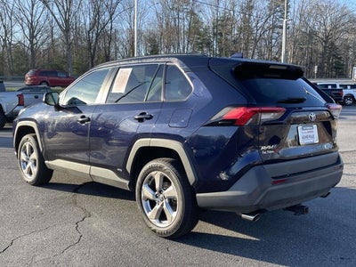 2021 Toyota RAV4 Hybrid XLE Premium