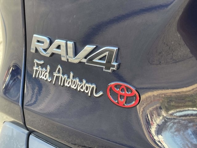 2021 Toyota RAV4 Hybrid XLE Premium