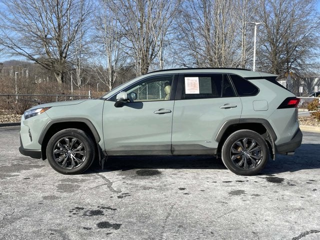 2023 Toyota RAV4 Hybrid XLE Premium