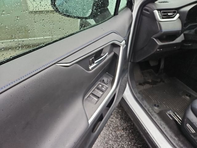 2025 Toyota RAV4 Hybrid XSE