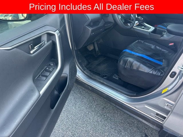 2025 Toyota RAV4 Hybrid XSE