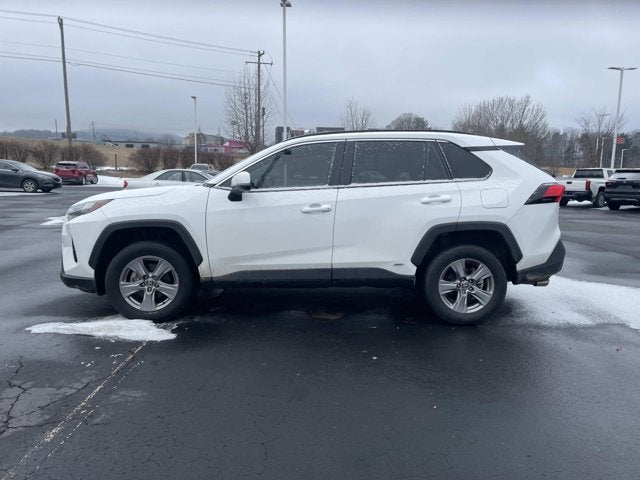 2022 Toyota RAV4 Hybrid XLE