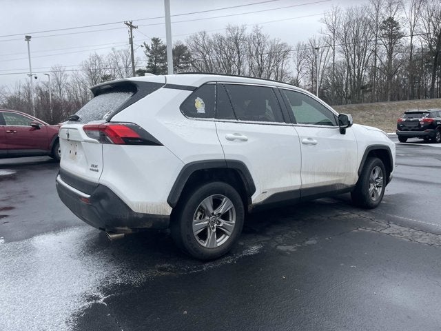 2022 Toyota RAV4 Hybrid XLE
