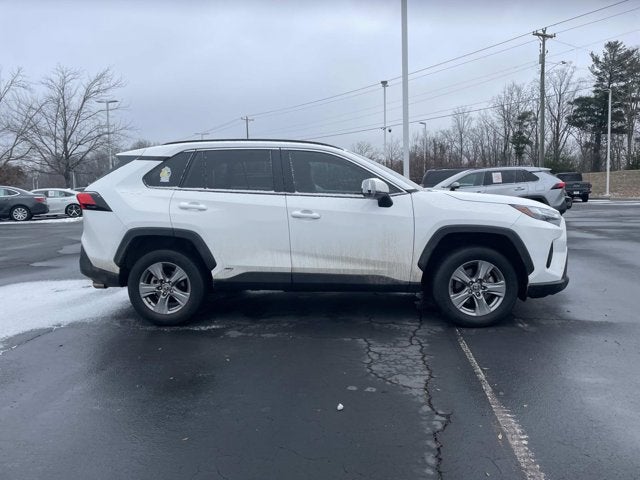 2022 Toyota RAV4 Hybrid XLE