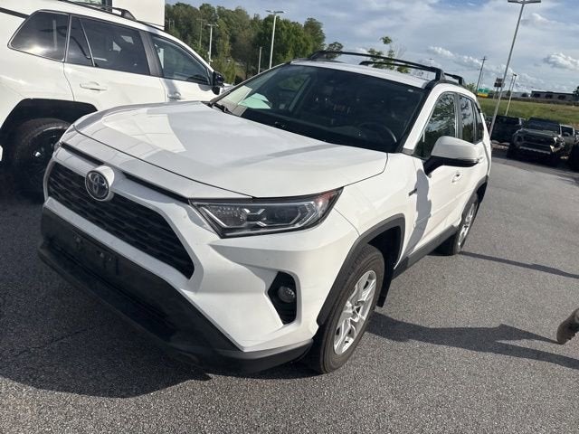 2021 Toyota RAV4 Hybrid XLE