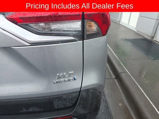2021 Toyota RAV4 Hybrid XLE