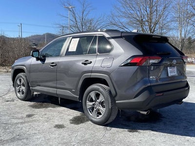 2024 Toyota RAV4 Hybrid XLE