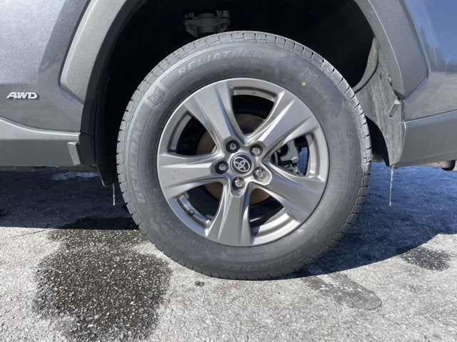 2024 Toyota RAV4 Hybrid XLE