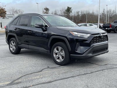 2025 Toyota RAV4 Hybrid XLE