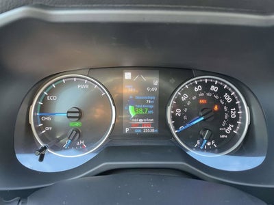 2022 Toyota RAV4 Hybrid XLE