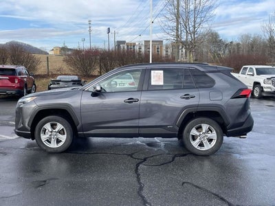 2025 Toyota RAV4 Hybrid XLE