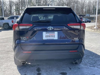 2024 Toyota RAV4 Hybrid XLE