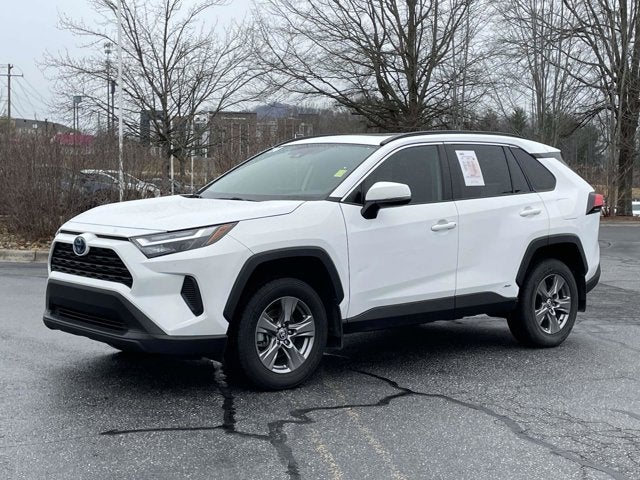 2024 Toyota RAV4 Hybrid XLE