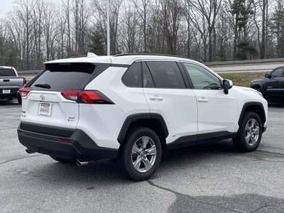 2025 Toyota RAV4 Hybrid XLE