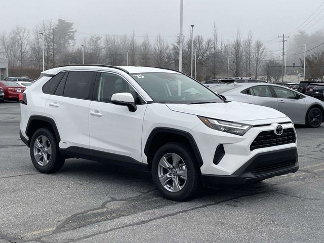 2025 Toyota RAV4 Hybrid XLE