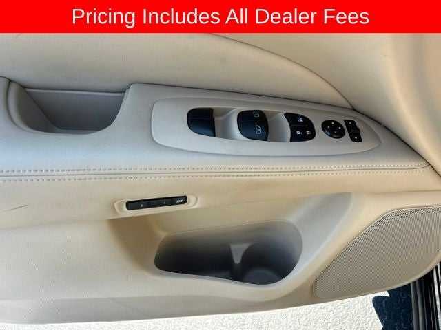 2015 Nissan Pathfinder SL