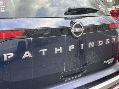 2025 Nissan Pathfinder Platinum