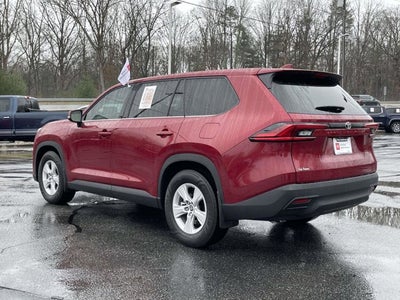 2025 Toyota Grand Highlander LE