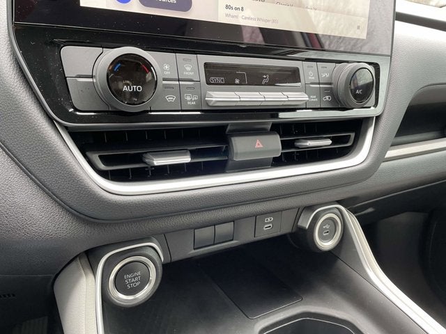 2025 Toyota Grand Highlander LE