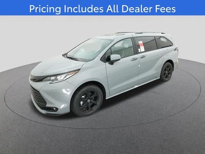 2026 Toyota Sienna Woodland Edition 7 Passenger