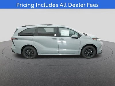 2026 Toyota Sienna Woodland Edition 7 Passenger