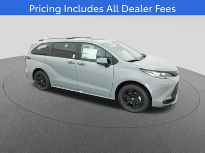 2026 Toyota Sienna Woodland Edition 7 Passenger