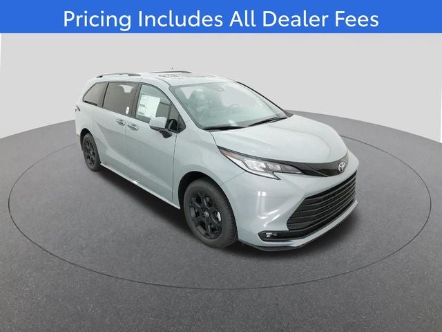 2026 Toyota Sienna Woodland Edition 7 Passenger