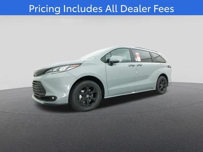 2026 Toyota Sienna Woodland Edition 7 Passenger