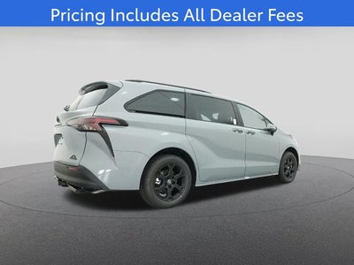 2026 Toyota Sienna Woodland Edition 7 Passenger
