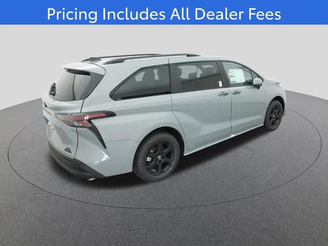 2026 Toyota Sienna Woodland Edition 7 Passenger