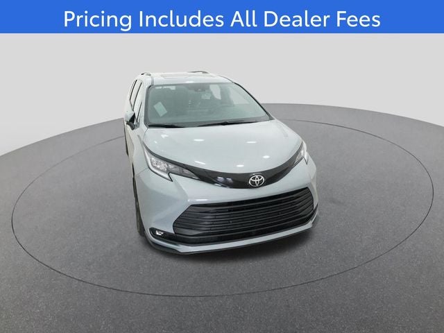 2026 Toyota Sienna Woodland Edition 7 Passenger