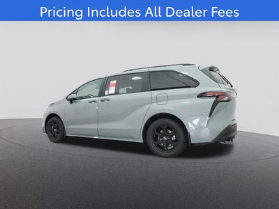 2026 Toyota Sienna Woodland Edition 7 Passenger