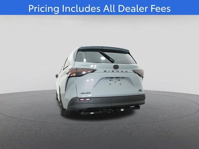 2026 Toyota Sienna Woodland Edition 7 Passenger