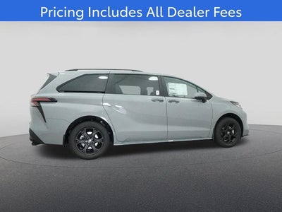 2026 Toyota Sienna Woodland Edition 7 Passenger