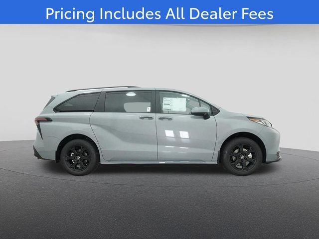 2026 Toyota Sienna Woodland Edition 7 Passenger
