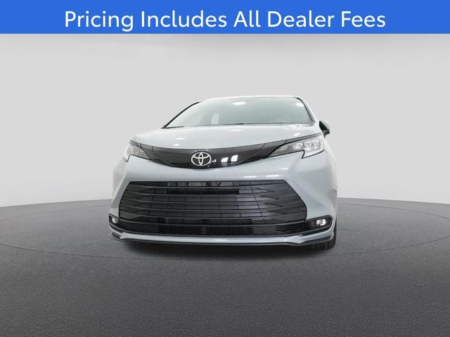 2026 Toyota Sienna Woodland Edition 7 Passenger