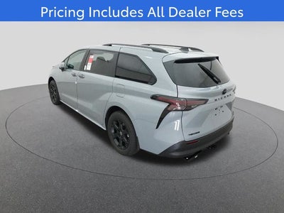 2026 Toyota Sienna Woodland Edition 7 Passenger