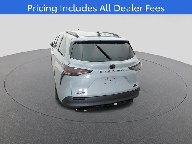 2026 Toyota Sienna Woodland Edition 7 Passenger