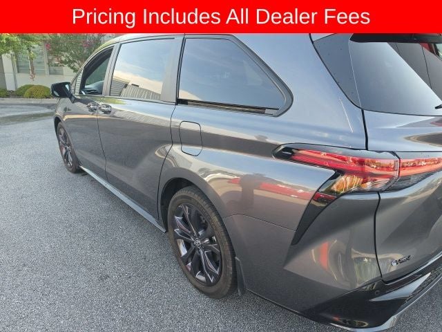 2025 Toyota Sienna XSE 7 Passenger