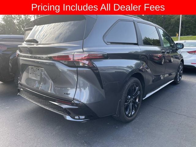 2025 Toyota Sienna XSE 7 Passenger