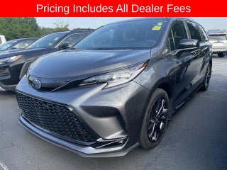 2025 Toyota Sienna XSE 7 Passenger