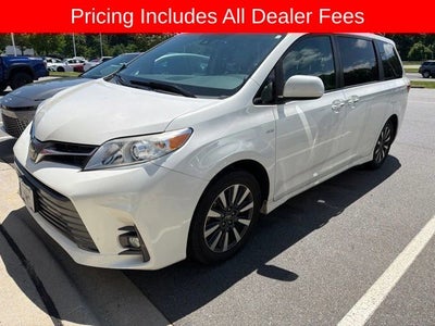 2018 Toyota Sienna XLE 7 Passenger