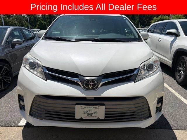 2018 Toyota Sienna XLE 7 Passenger