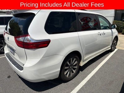2018 Toyota Sienna XLE 7 Passenger