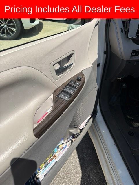 2018 Toyota Sienna XLE 7 Passenger