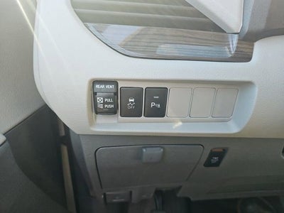 2018 Toyota Sienna XLE